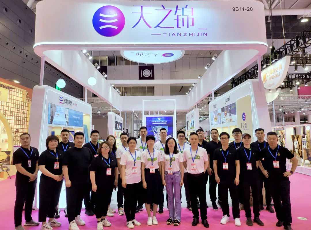 打卡 | 第30届丽江礼物展，，，，，，，，我们来啦~